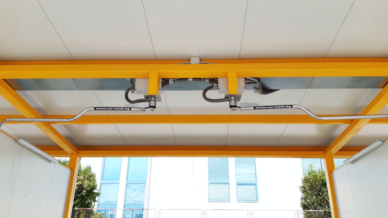 rotating-booms-for-self-service-car-wash